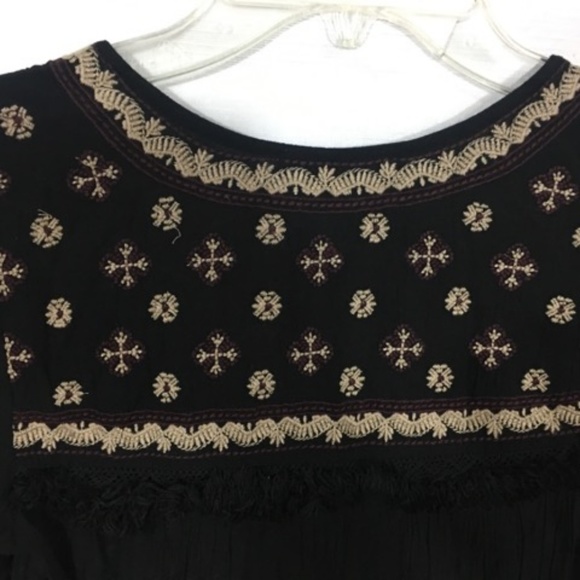 *3/$15 AEO Black Long Sleeve Embroidered Boho Dress - Picture 4 of 8